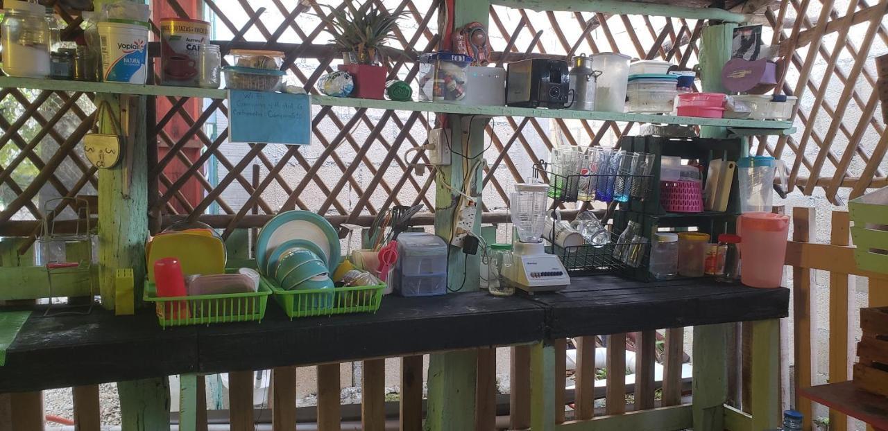 בקאלאר Hostal Y Camping Las G מראה חיצוני תמונה